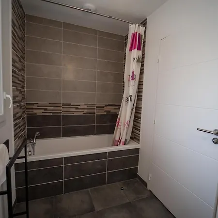 Le Doux Paradis - Maison 4 * دوسارد